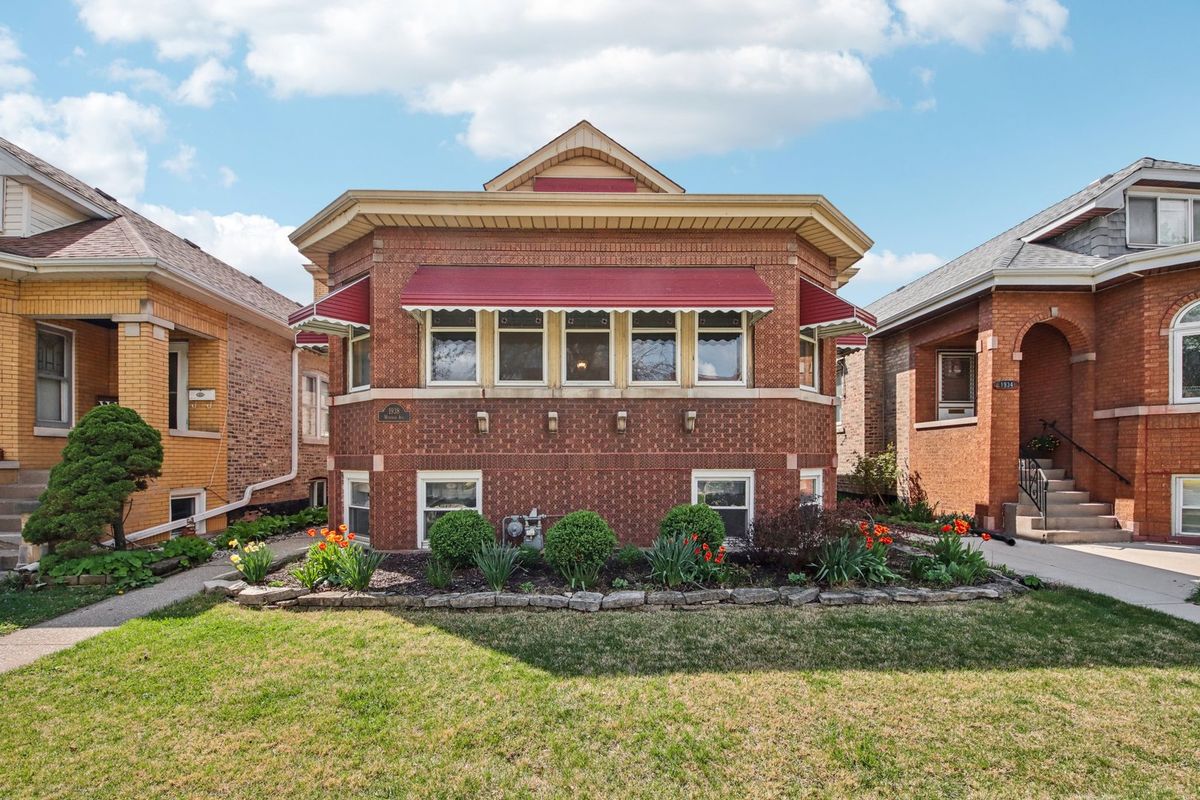 1938 Wenonah Avenue, Berwyn, IL 60402