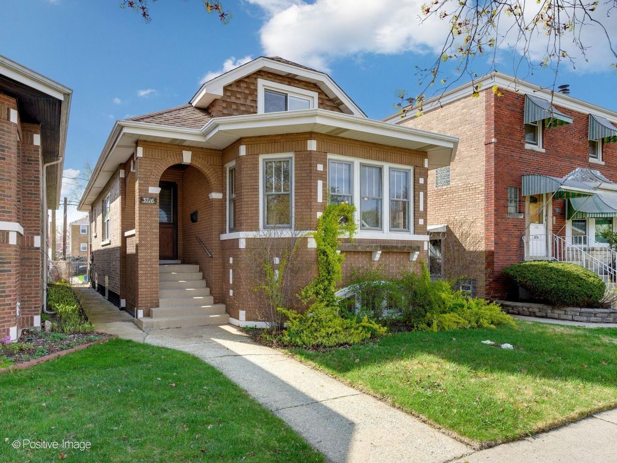 3716 Euclid Avenue, Berwyn, IL 60402
