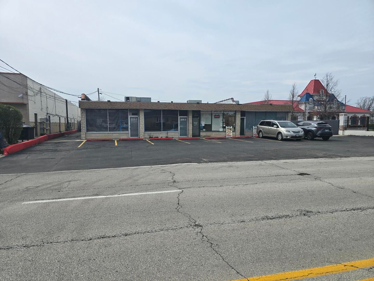214 Greenwood Road #2 — Glenview, IL 60025