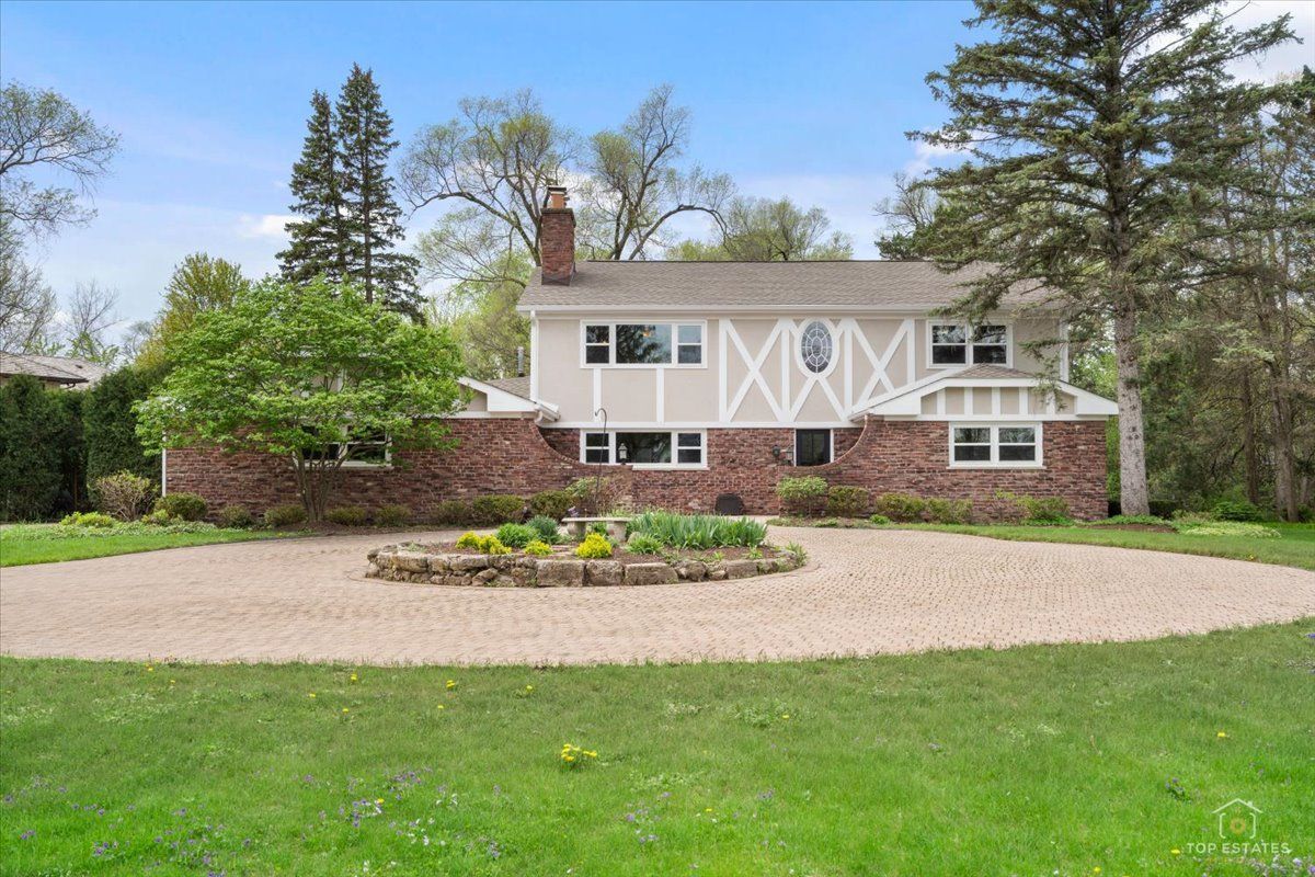 3620 Lawson Road — Glenview, IL 60026