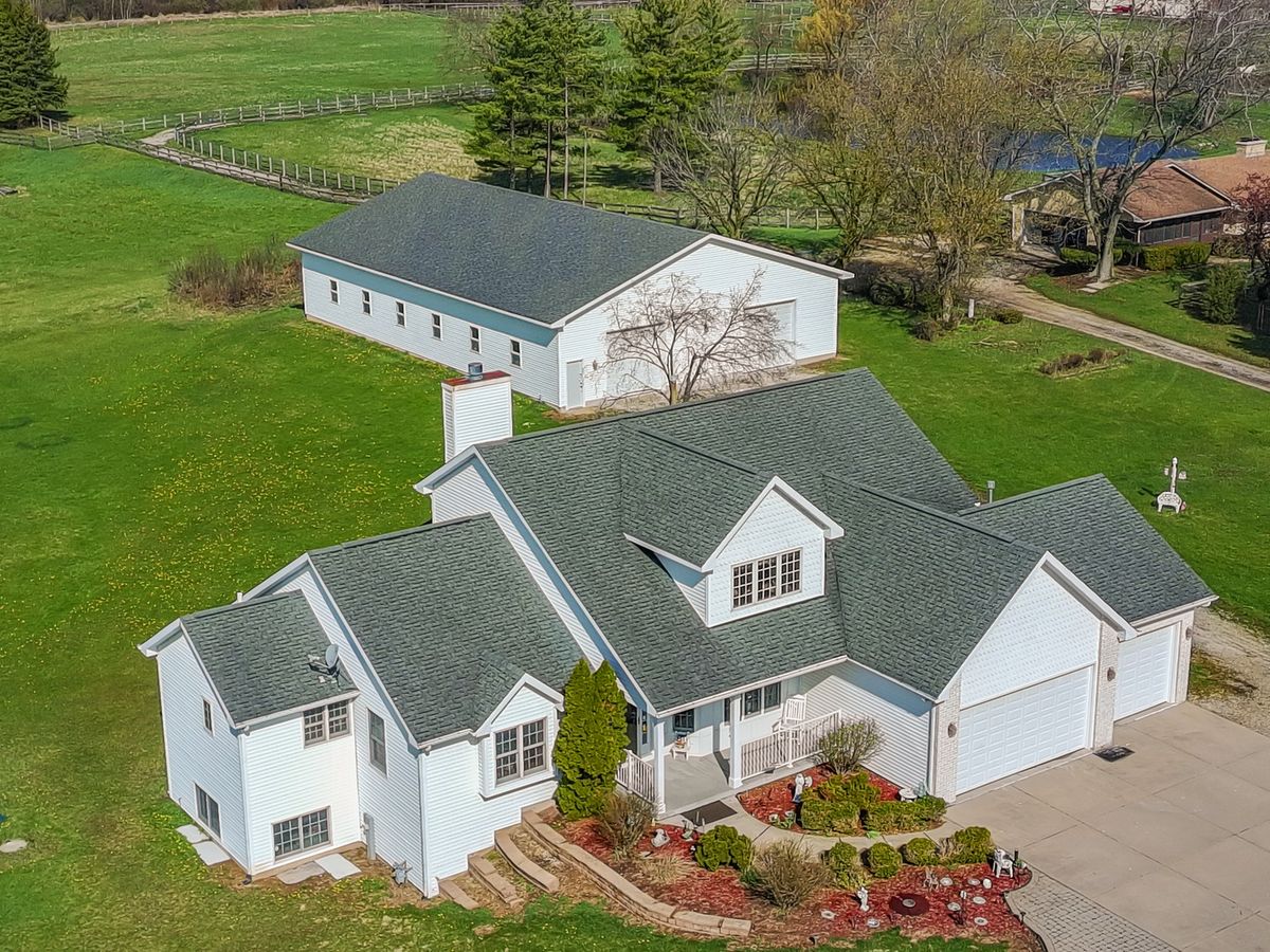 41604 Hunt Club Road, Wadsworth, IL 60083