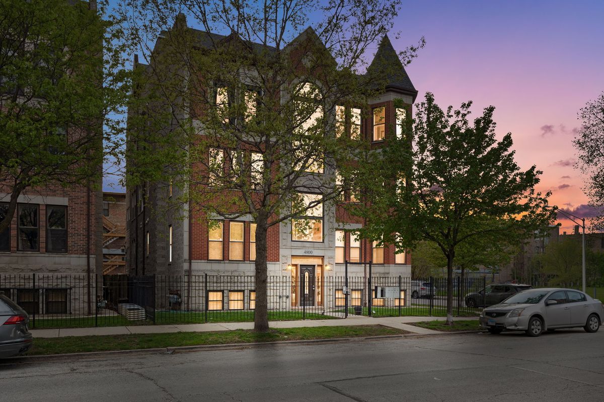 4800 St Lawrence Avenue, Chicago, IL 60615