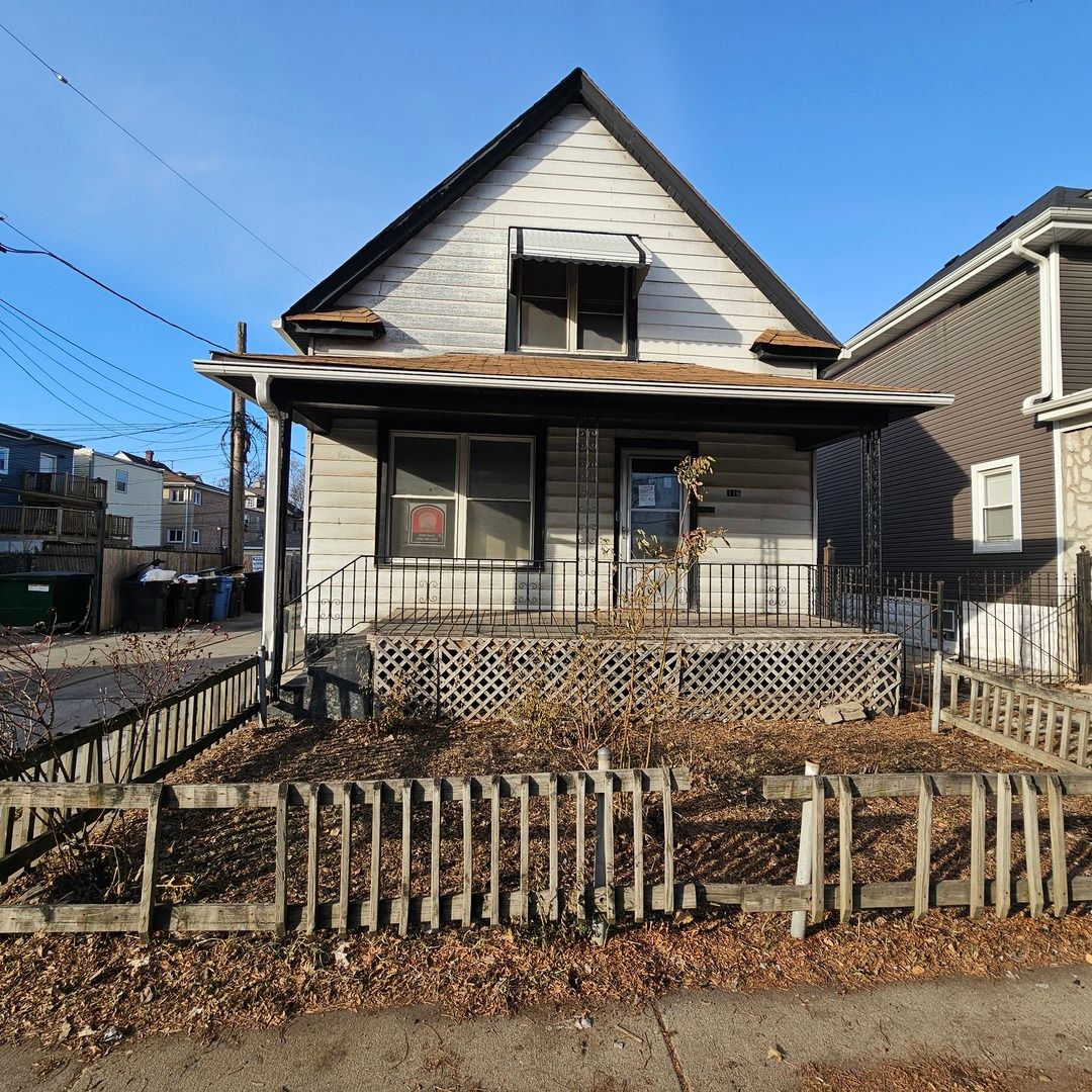 116 N Laramie Avenue — Chicago, IL 60644