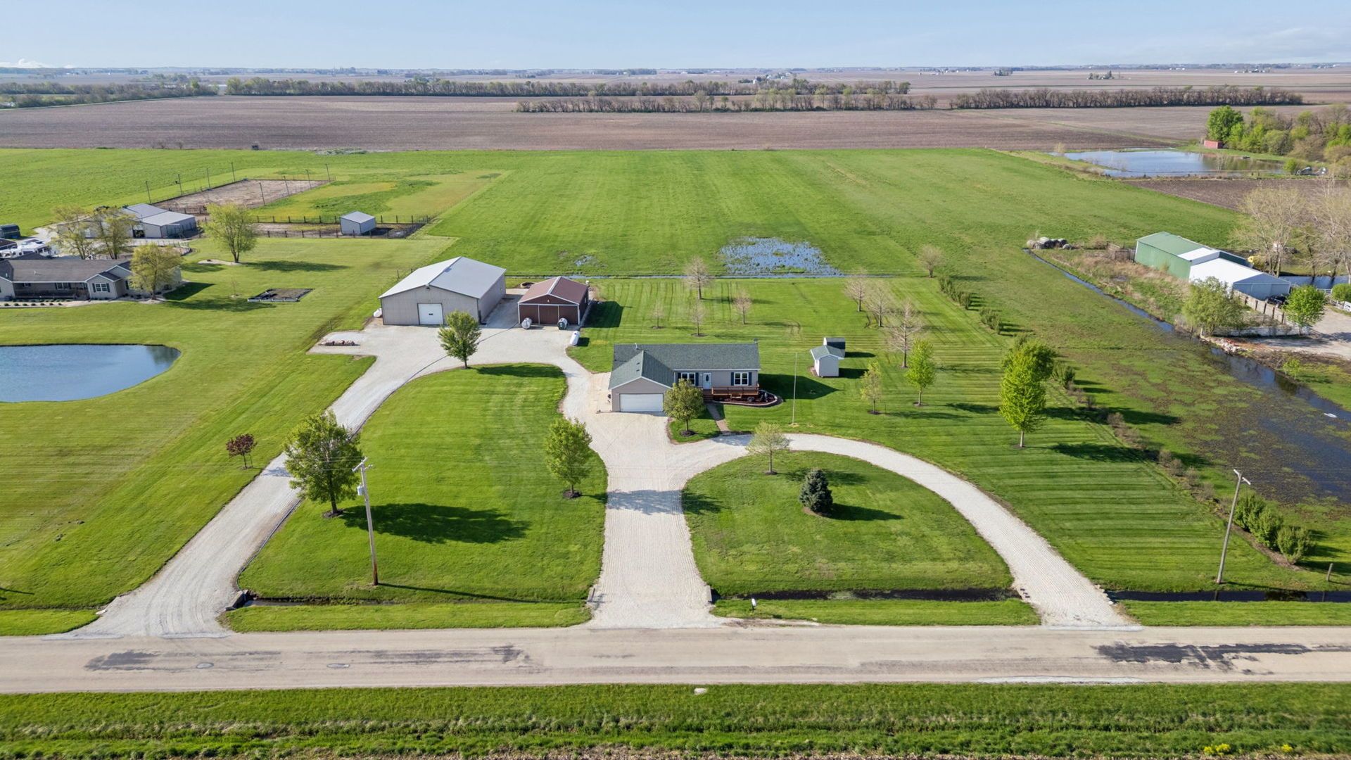 15334 W 3000n Road — Essex, IL 60935