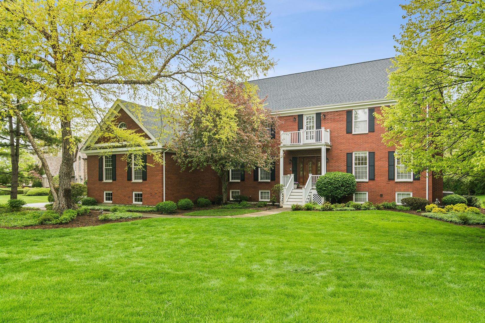 5644 Oakwood Circle — Long Grove, IL 60047