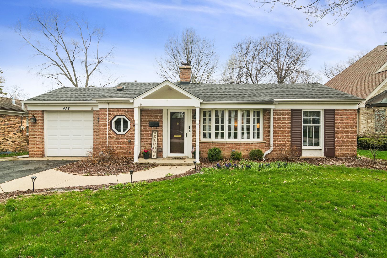 418 N Dryden Place — Arlington Heights, IL 60004