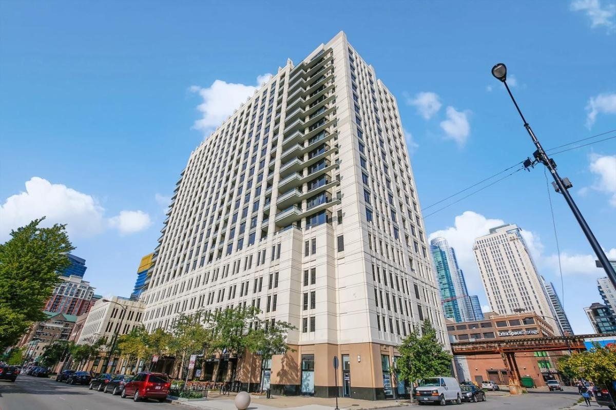 1255 S STATE Street #1802 — Chicago, IL 60605