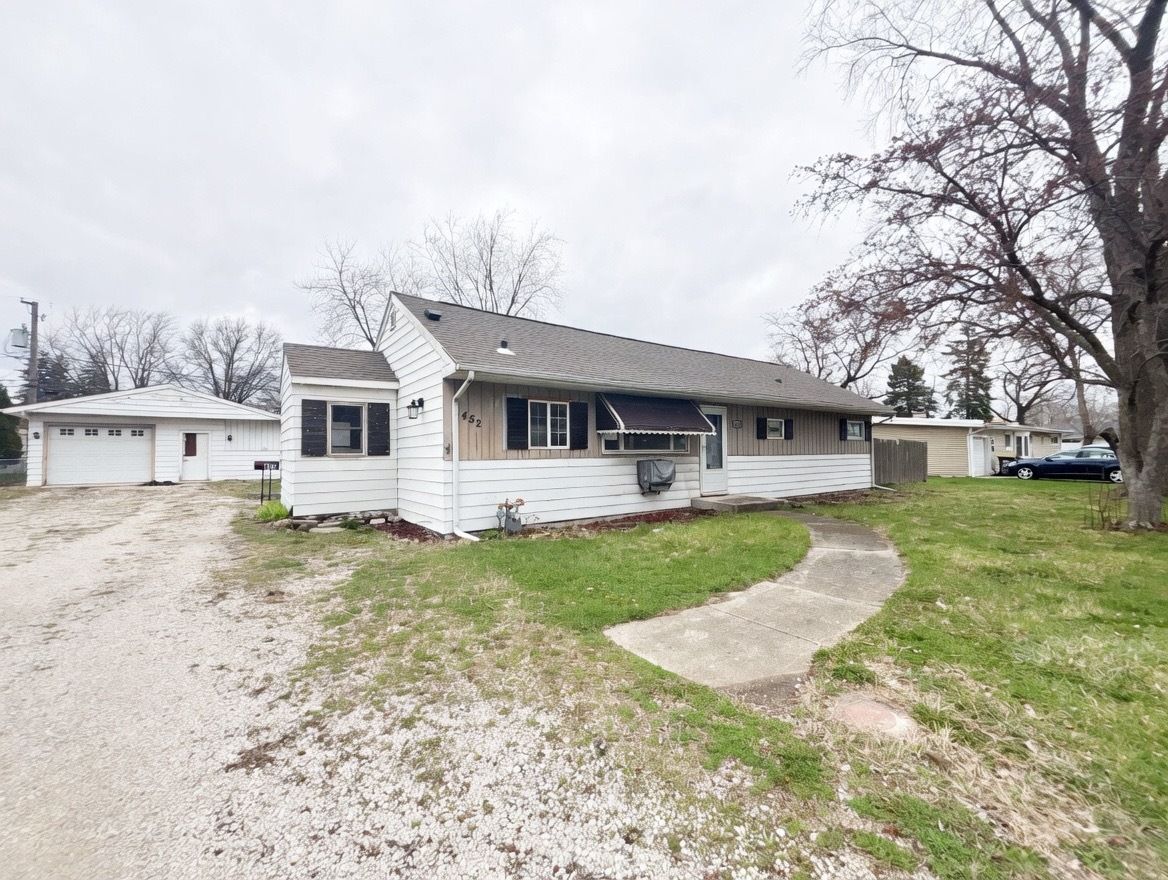 17W452 BUTTERFIELD Road — Villa Park, IL 60181