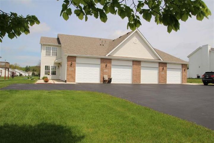 6314 Lanterne Drive #2 — Loves Park, IL 61111
