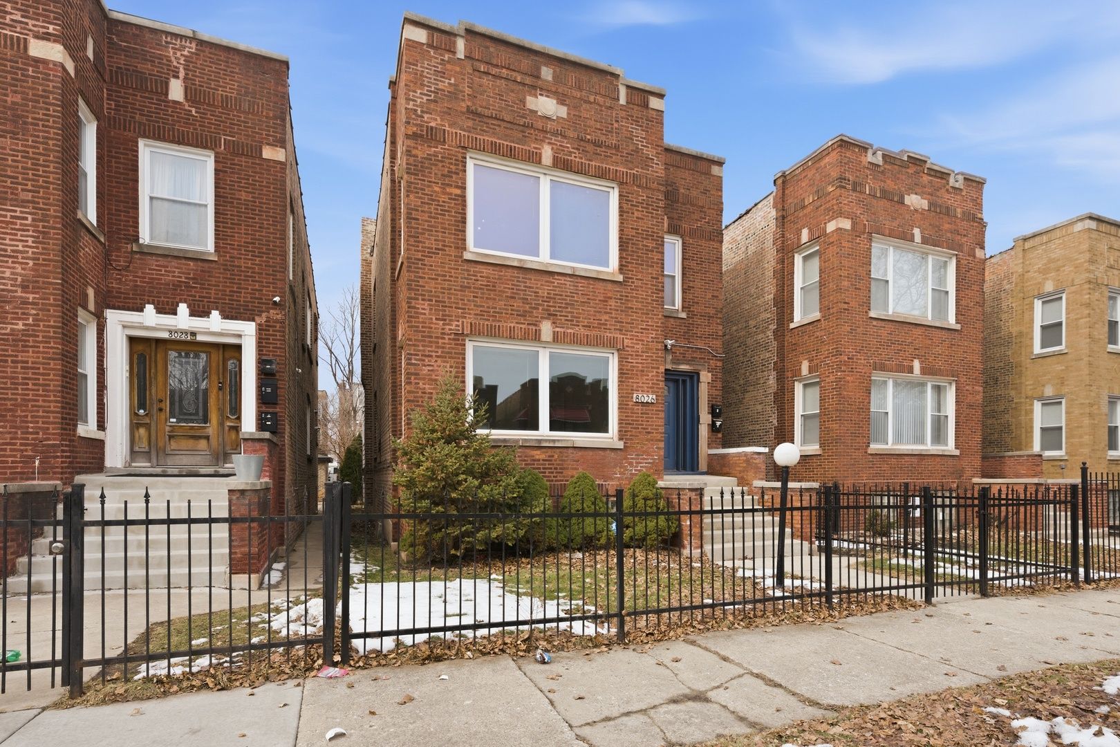 8026 Dobson Avenue — Chicago, IL 60619