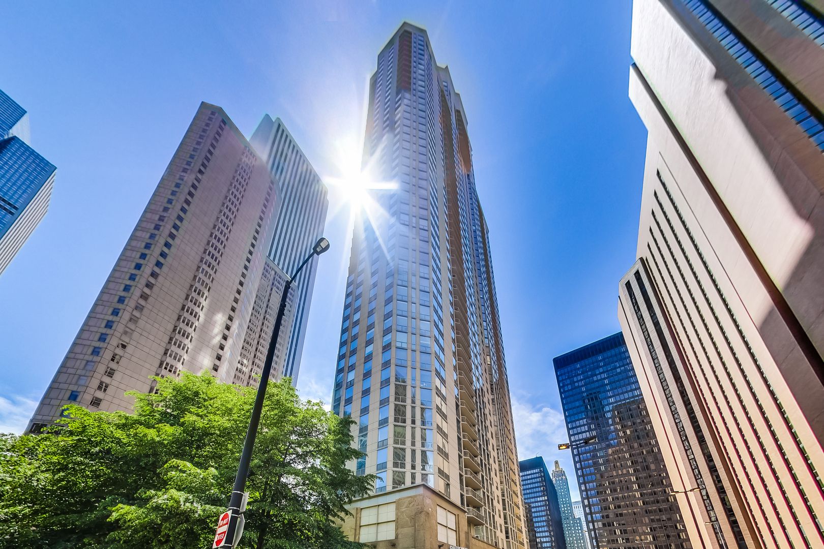 222 N Columbus Drive #2510 — Chicago, IL 60601
