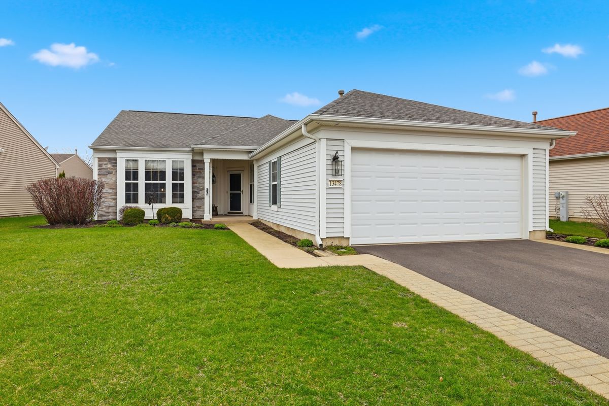 13478 Dakota Fields Drive, Huntley, IL 60142