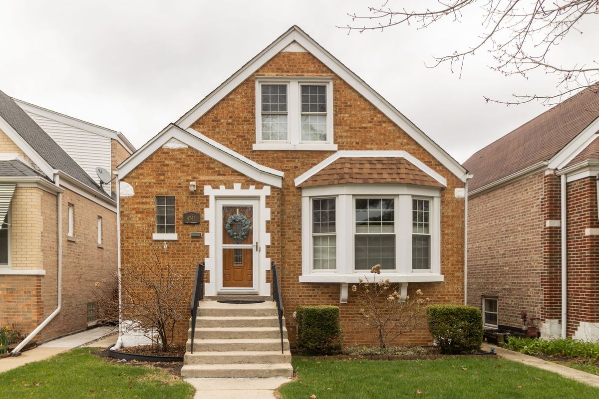 4741 Kildare Avenue, Chicago, IL 60632