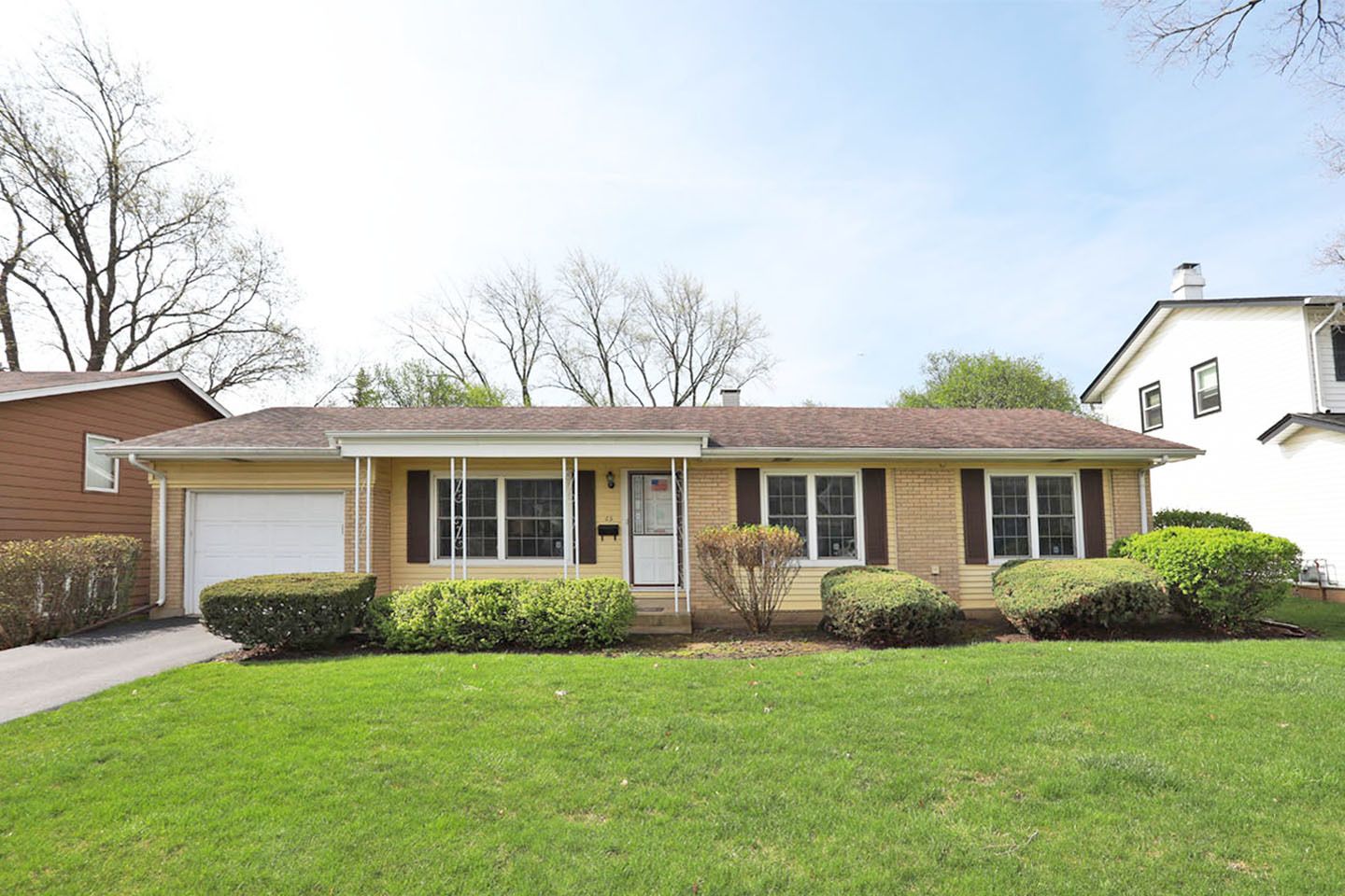 65 Lonsdale Road — Elk Grove Village, IL 60007