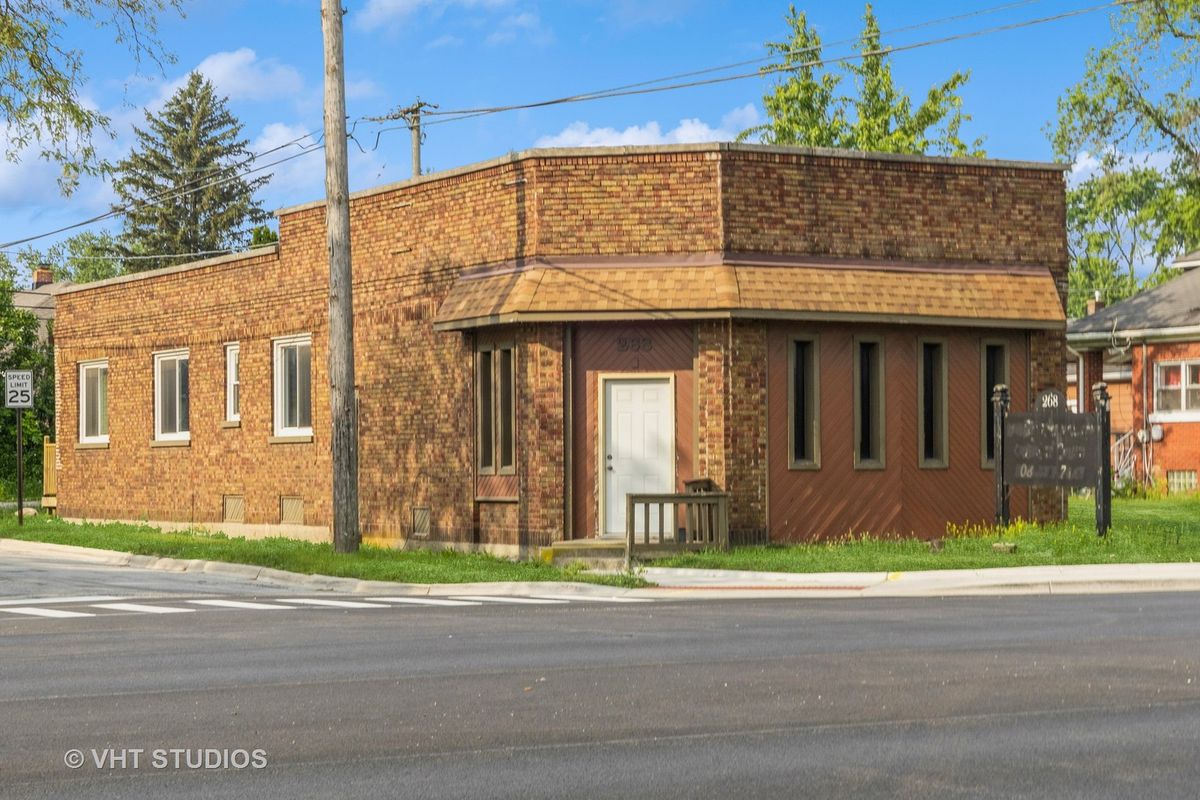 268 Lincoln Highway, Chicago Heights, IL 60411