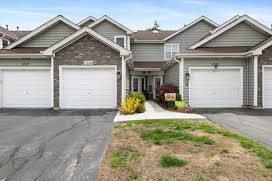 1293 Cranbrook Drive — Schaumburg, IL 60193