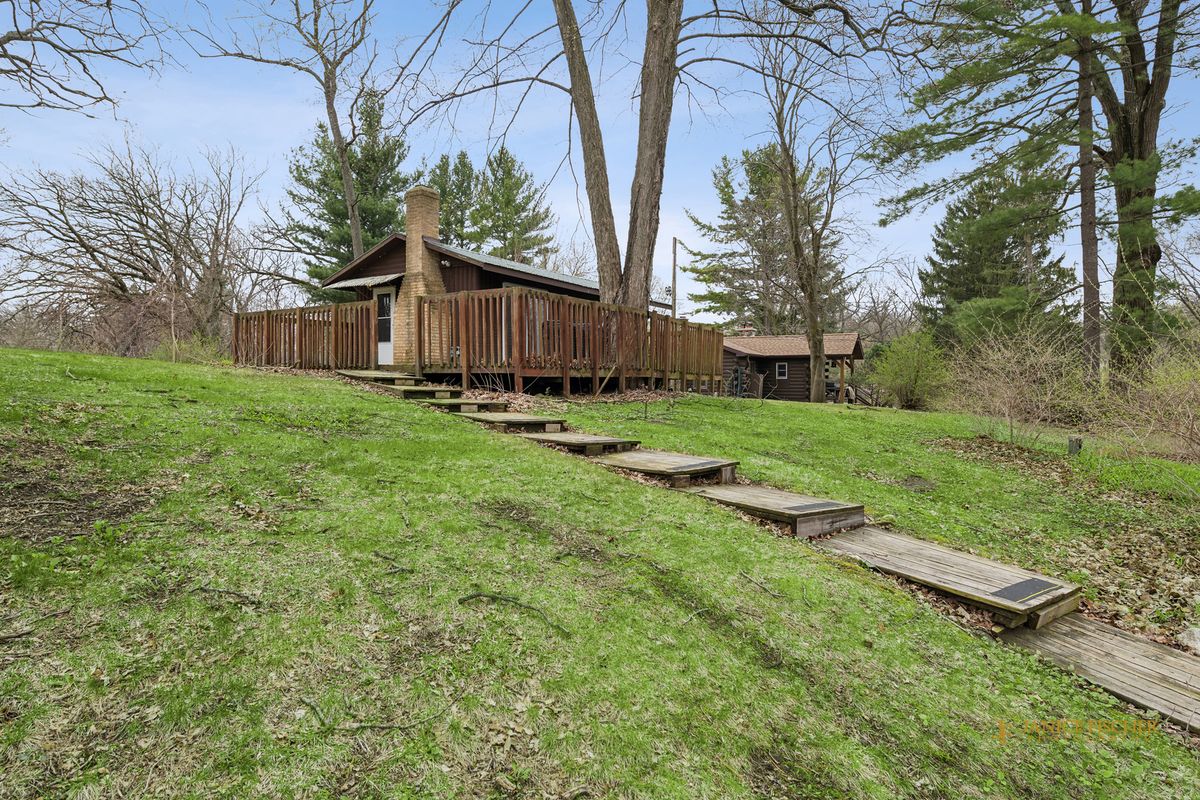 5410 Marshall Drive, Wonder Lake, IL 60097