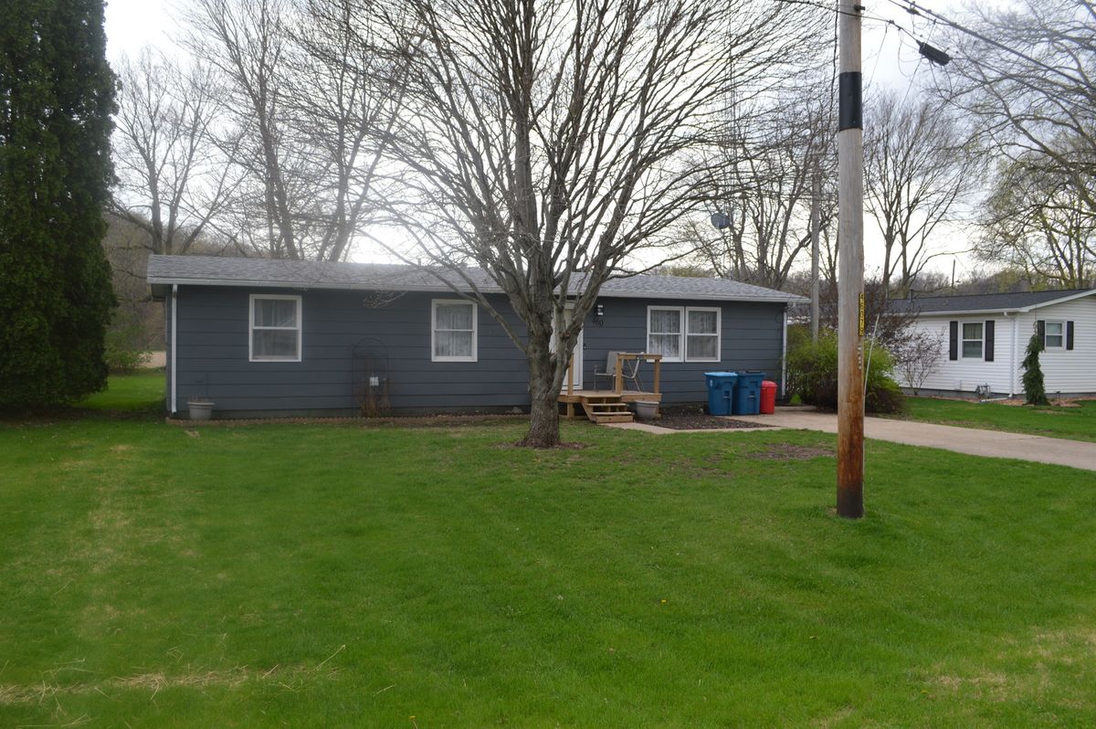 460 E Hill Street, Tiskilwa, IL 61368