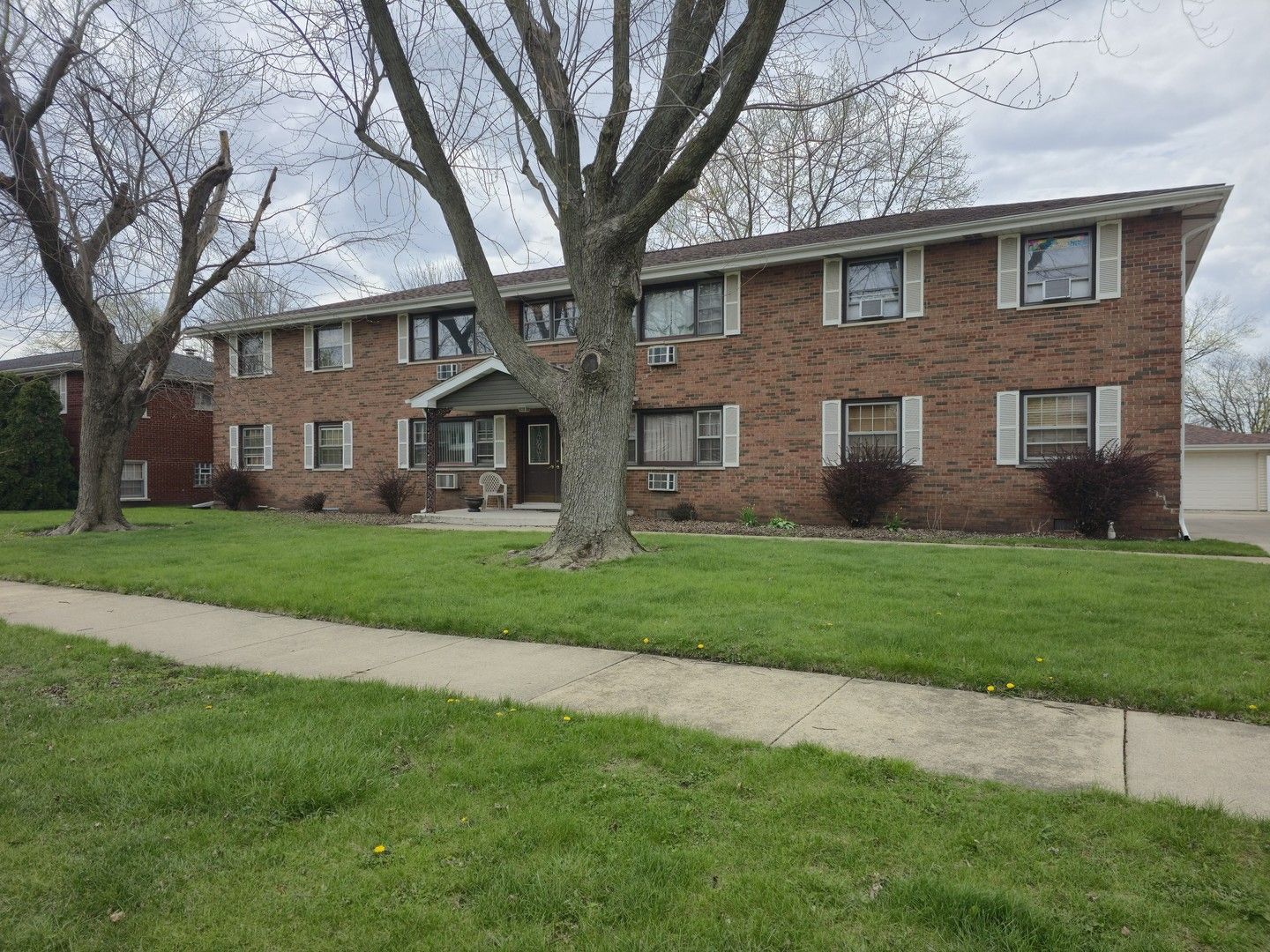517 Bethel Drive #2S — Joliet, IL 60435
