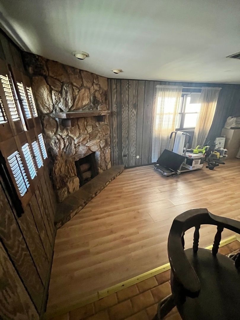 14238 Manistee Avenue, Burnham, IL 60633
