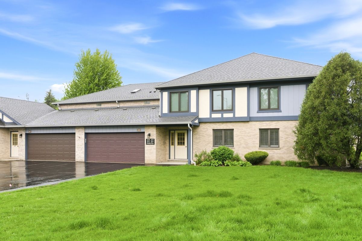 2611 Essington Road, Joliet, IL 60435