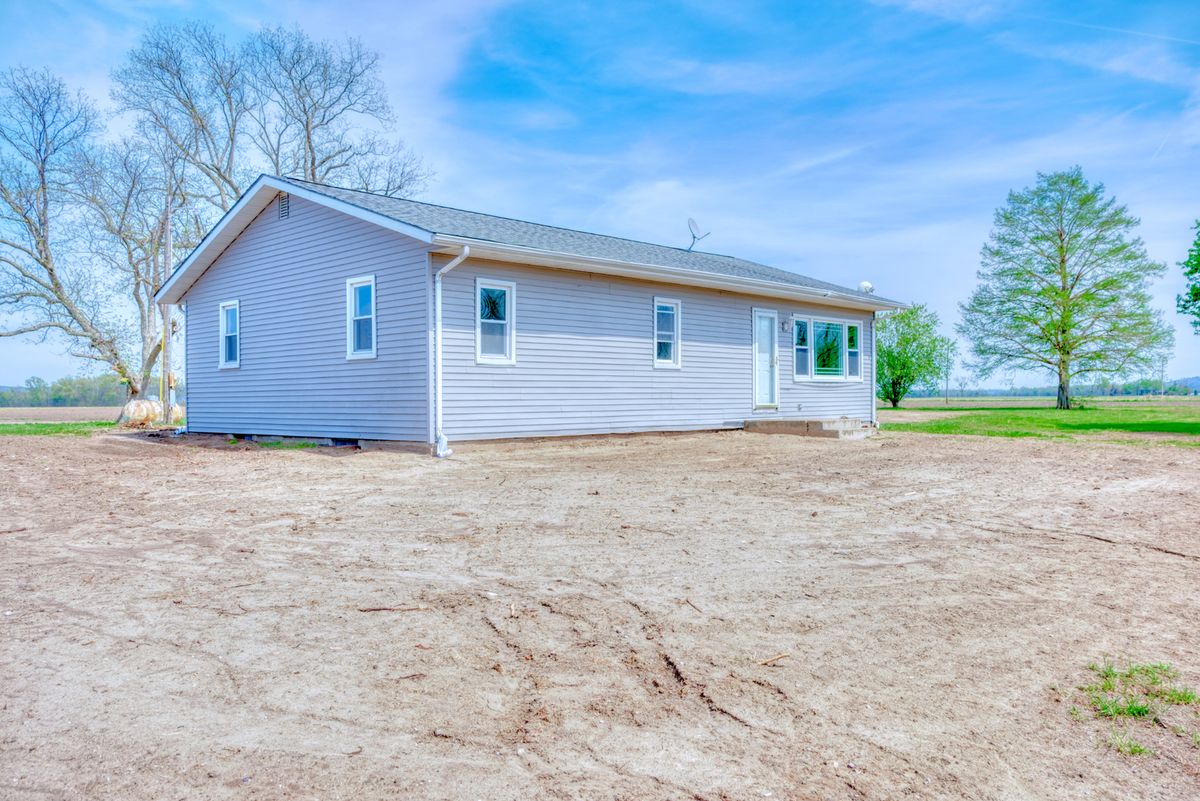 861 Indian Ridge Road, Jacob, IL 62950