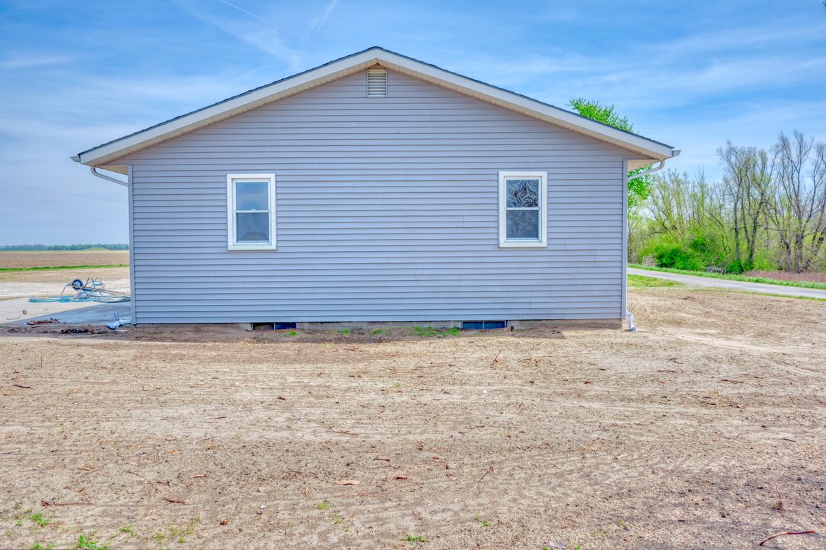 861 Indian Ridge Road, Jacob, IL 62950