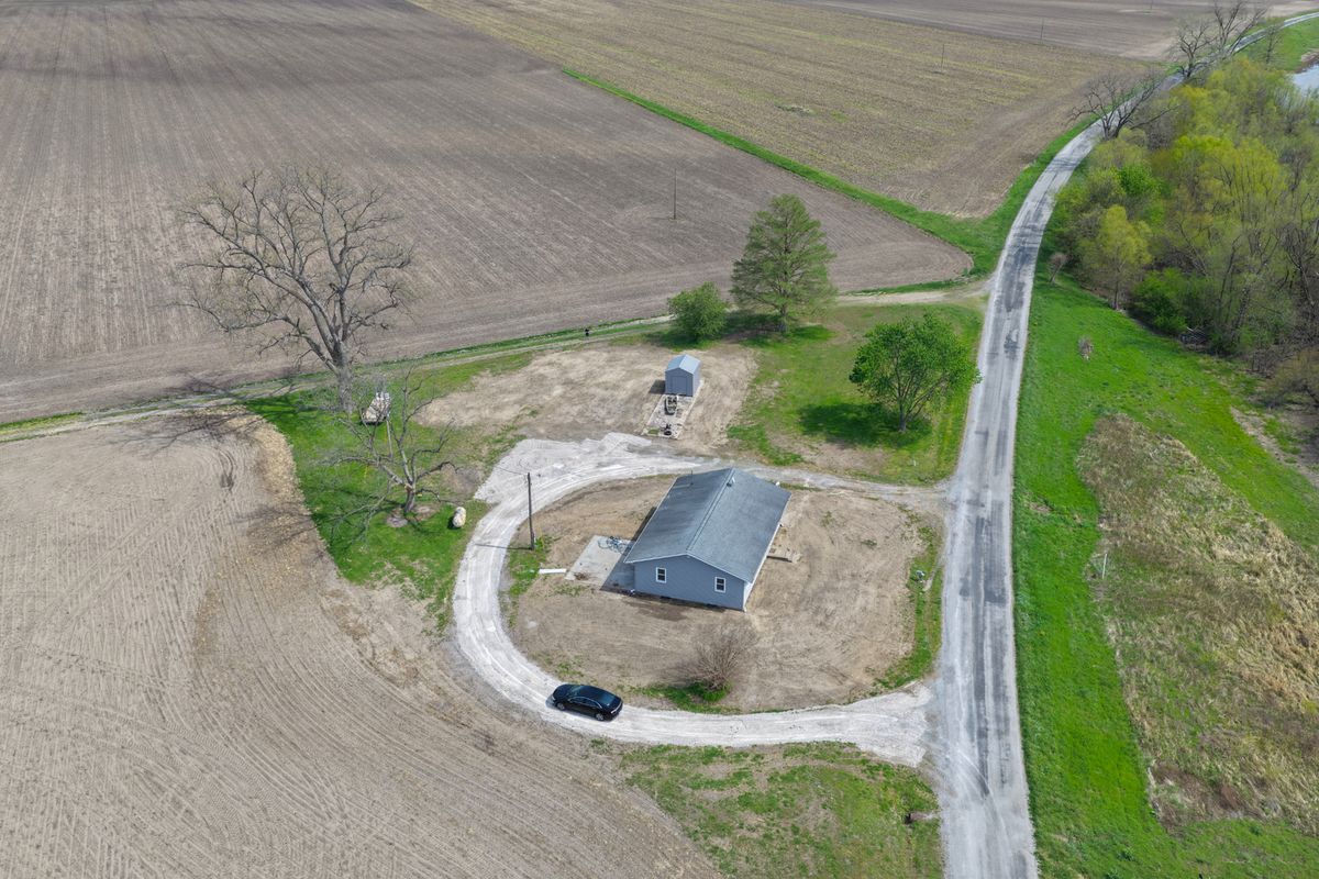 861 Indian Ridge Road, Jacob, IL 62950
