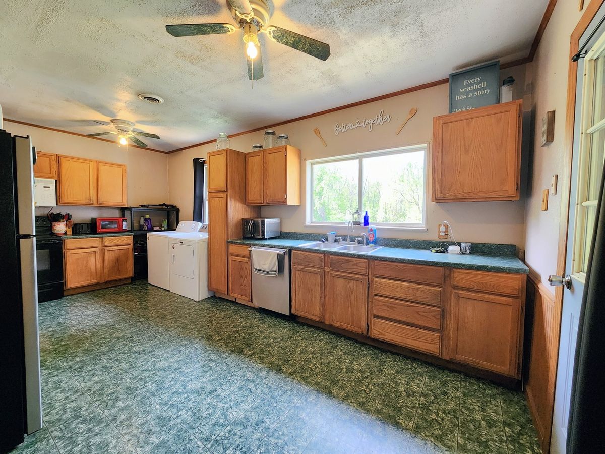 205 W Maple Street, Coulterville, IL 62237