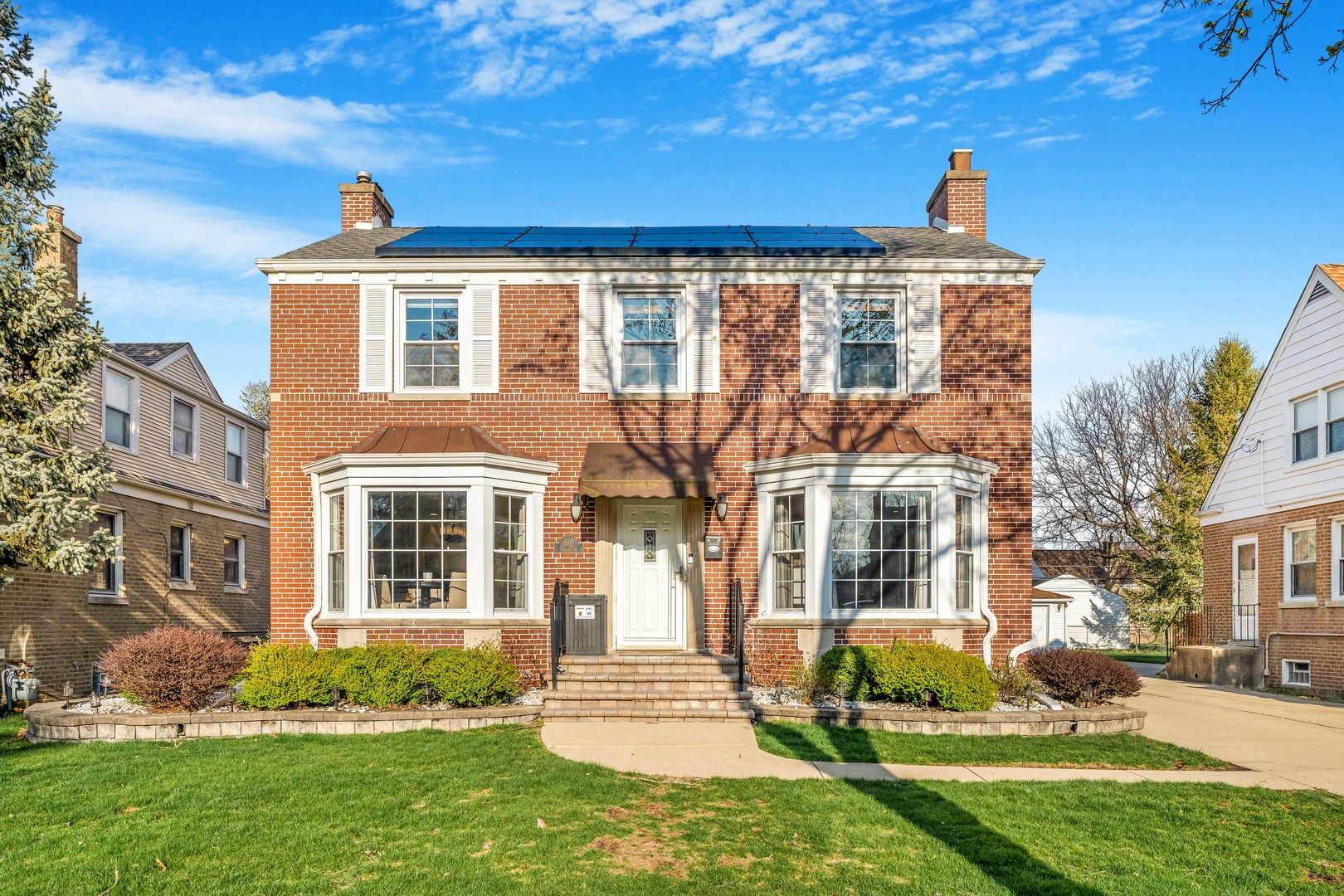1907 Portsmouth Avenue — Westchester, IL 60154