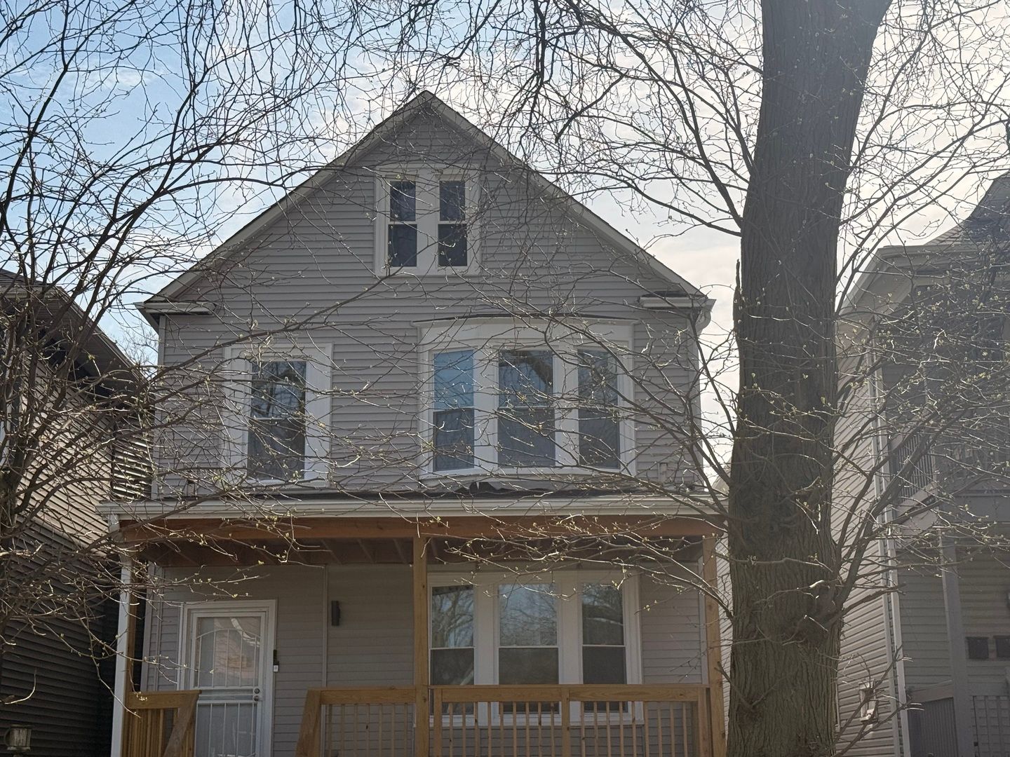 10747 S Indiana Avenue #2 — Chicago, IL 60628