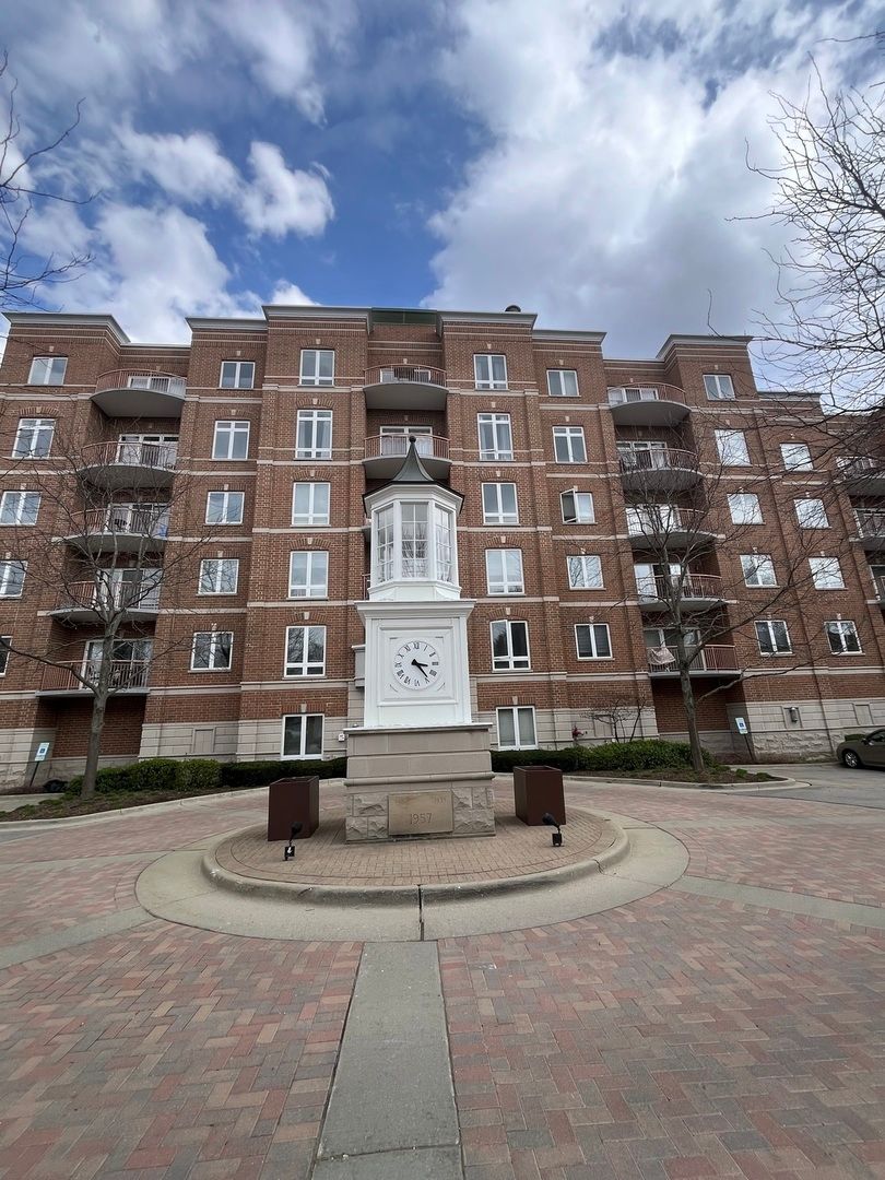 799 Graceland Avenue — Des Plaines, IL 60016