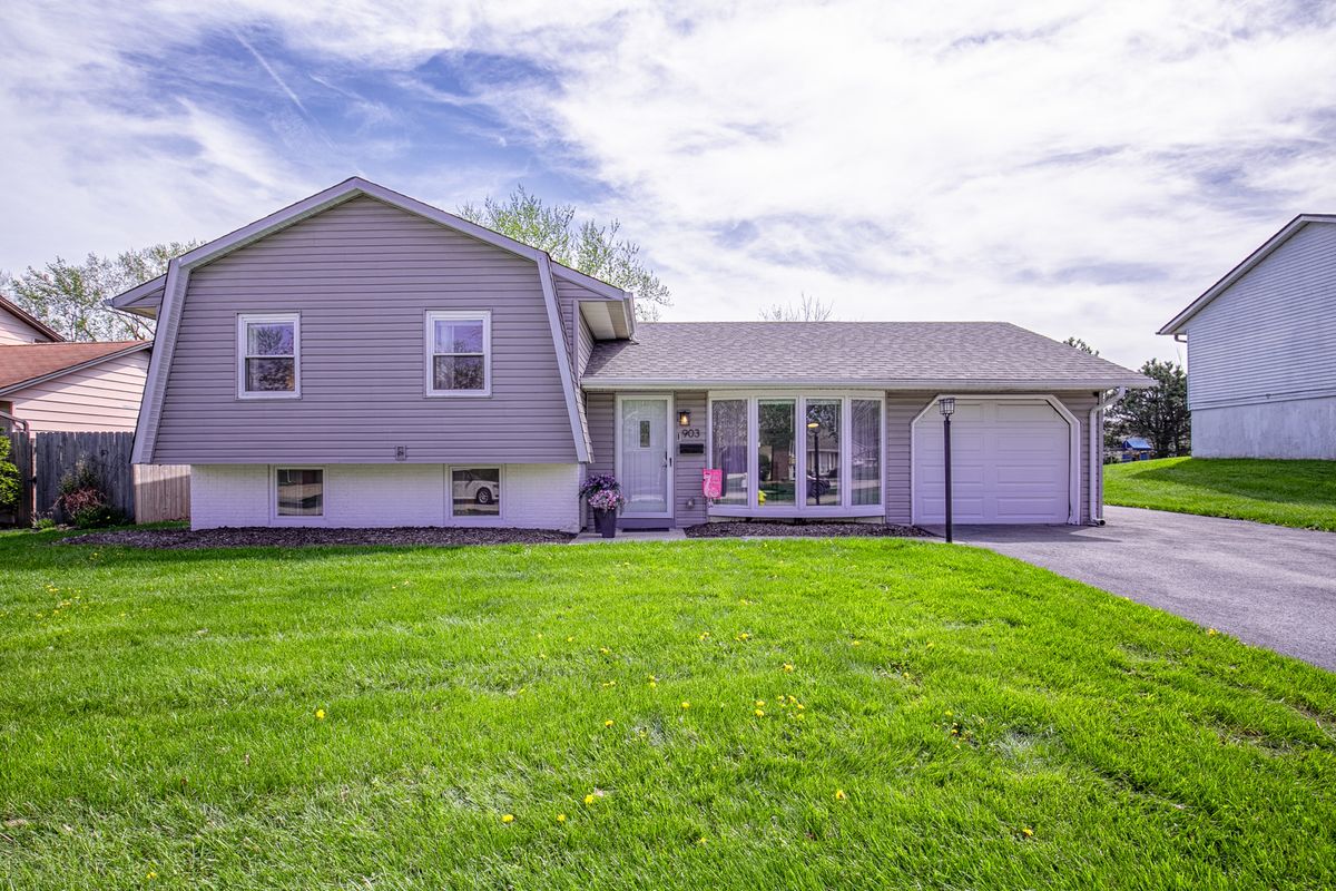903 Notre Dame Drive, Matteson, IL 60443