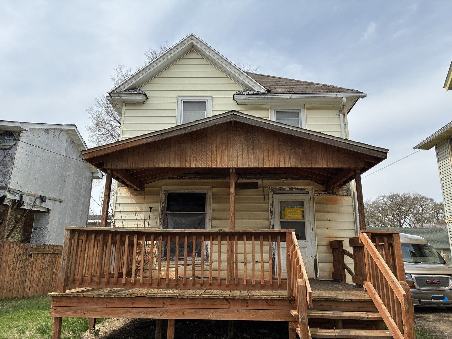 902 N Horsman Street — Rockford, IL 61101