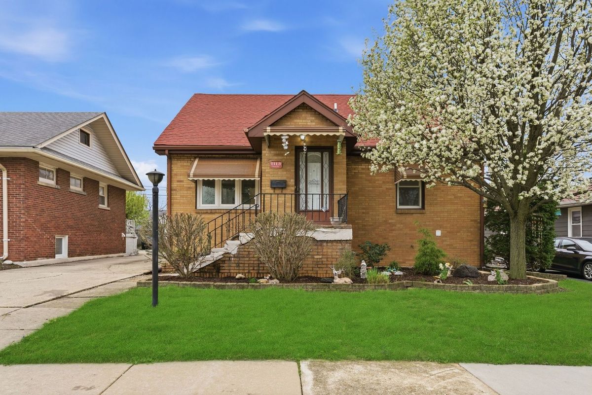 1115 Kelly Avenue, Joliet, IL 60435