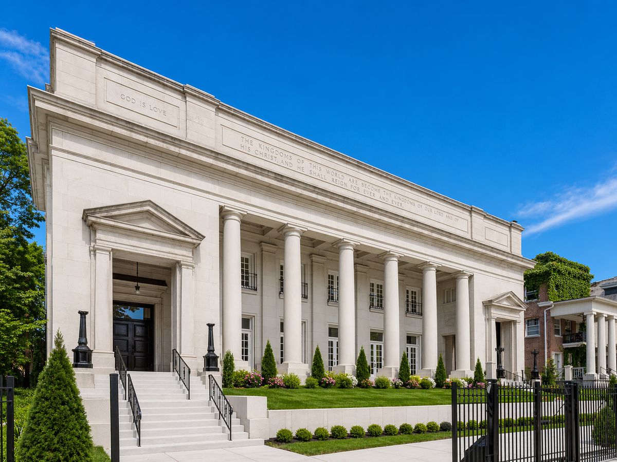 4840 Dorchester Avenue, Chicago, IL 60615