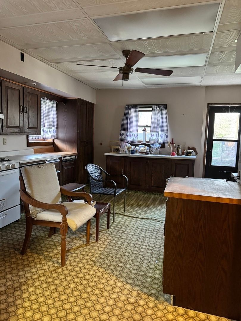 27842 2600 E Street, Van Orin, IL 61374