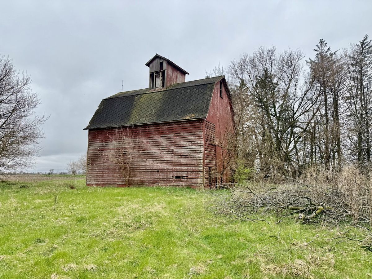 656 6th Road, Rutland, IL 61358