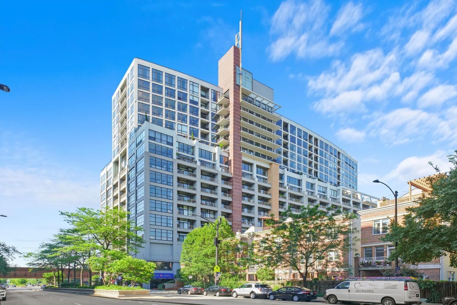 1530 S State Street #15R — Chicago, IL 60605