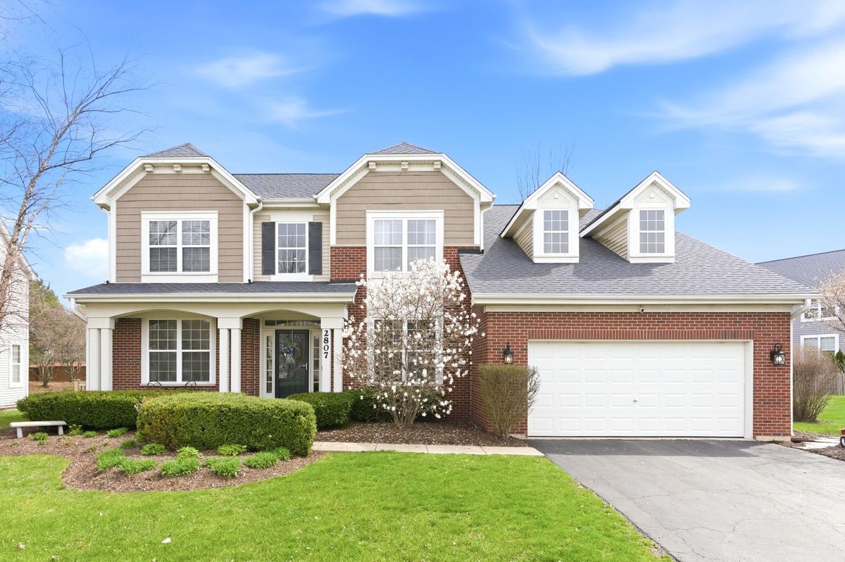 2807 Forest Creek Lane, Naperville, IL 60565