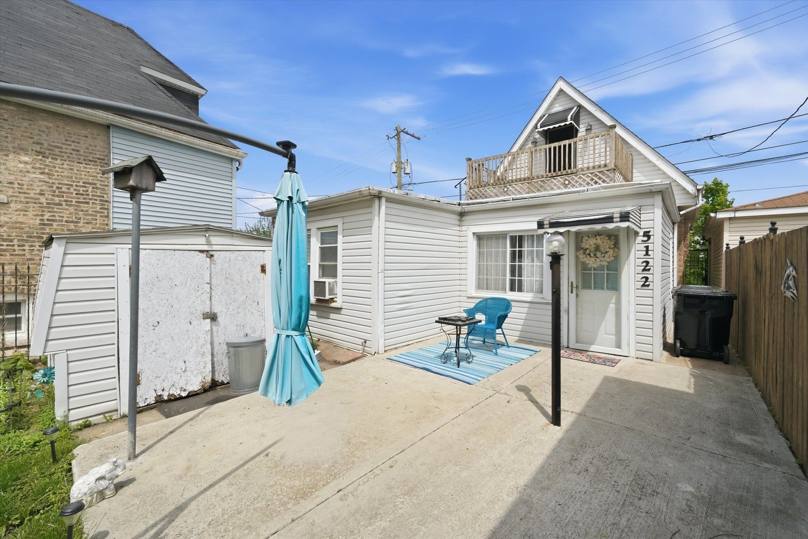 5122 W Bloomingdale Avenue — Chicago, IL 60639