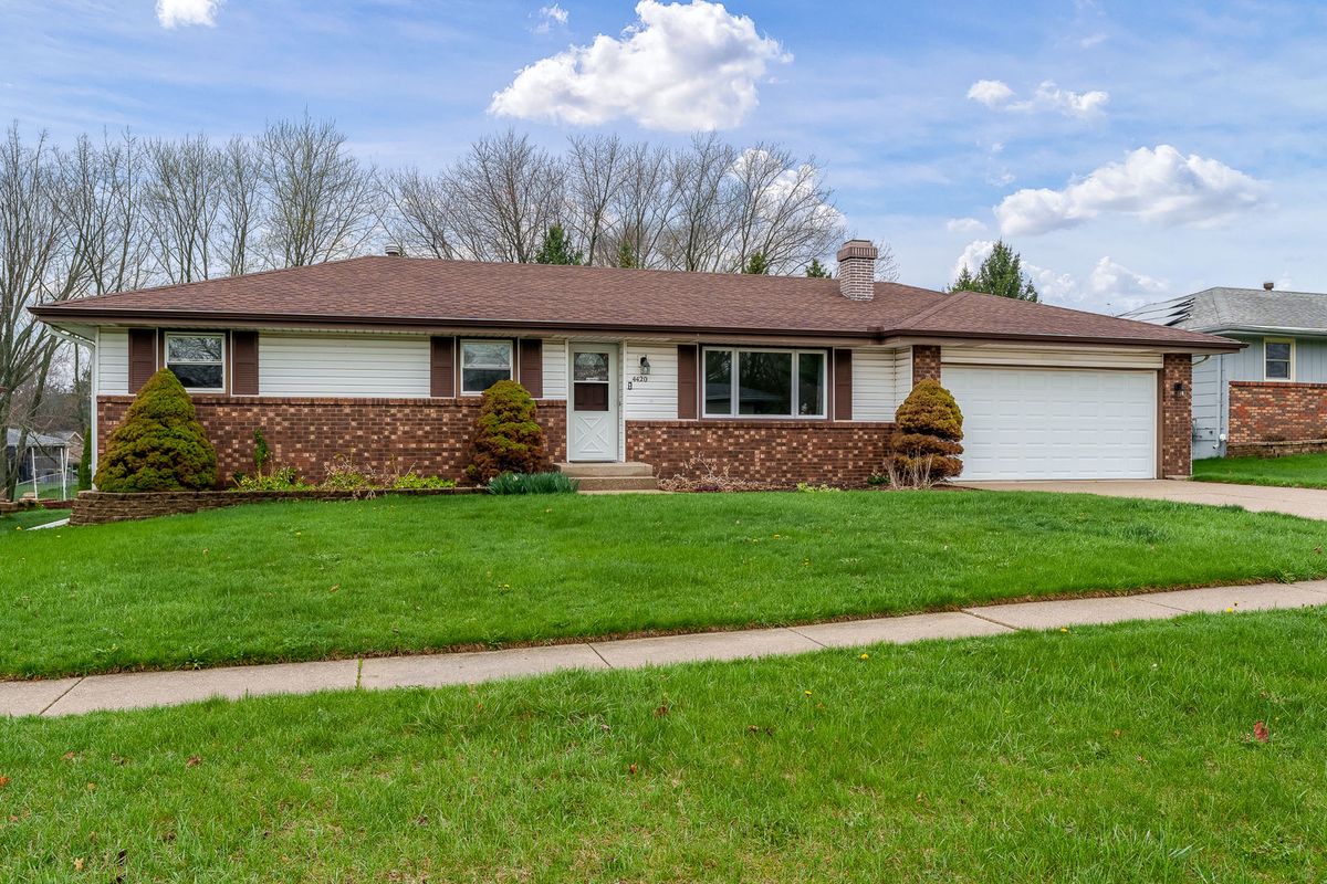 4420 HARVEST Trail, Loves Park, IL 61111