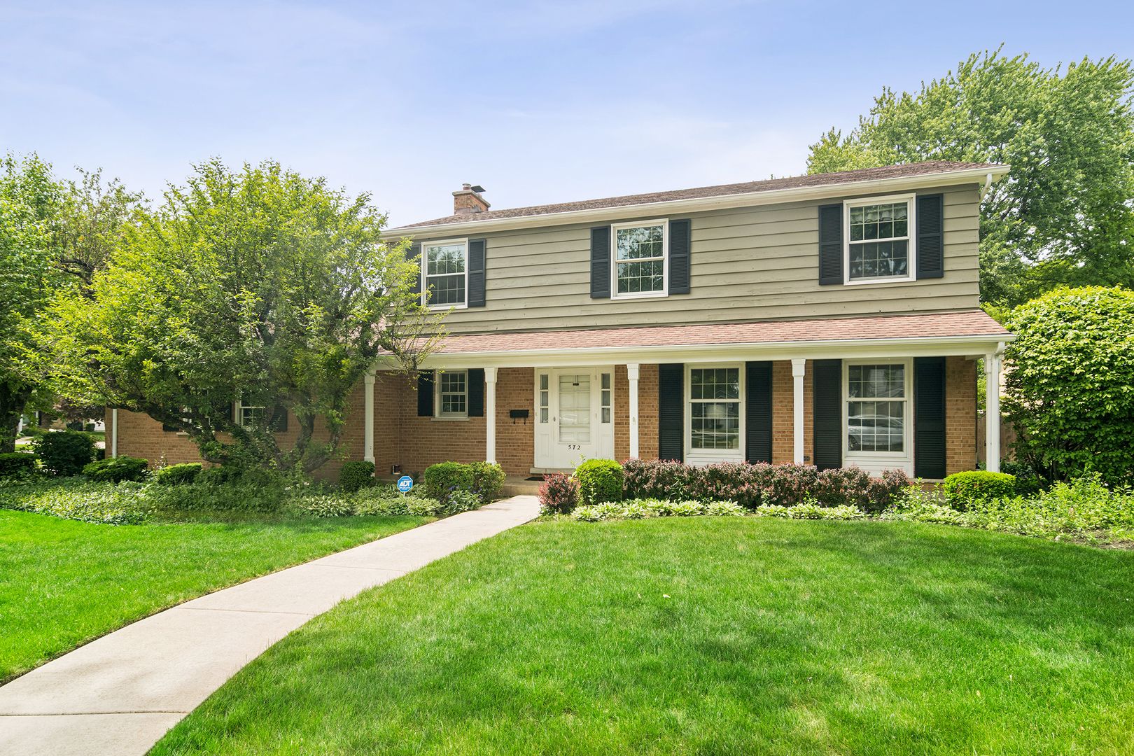 572 E Monterey Road — Palatine, IL 60074