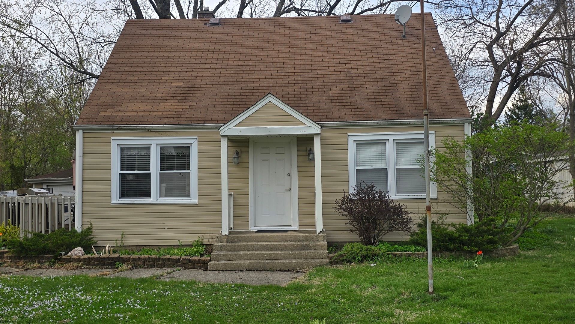 102 79th Street — Willowbrook, IL 60527