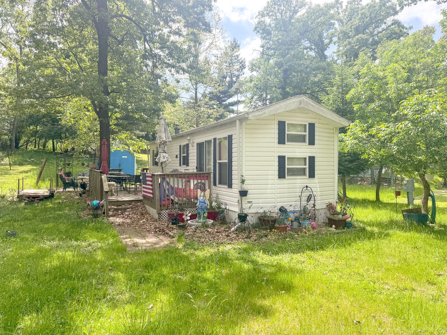 7/98 Woodhaven — Sublette, IL 61367