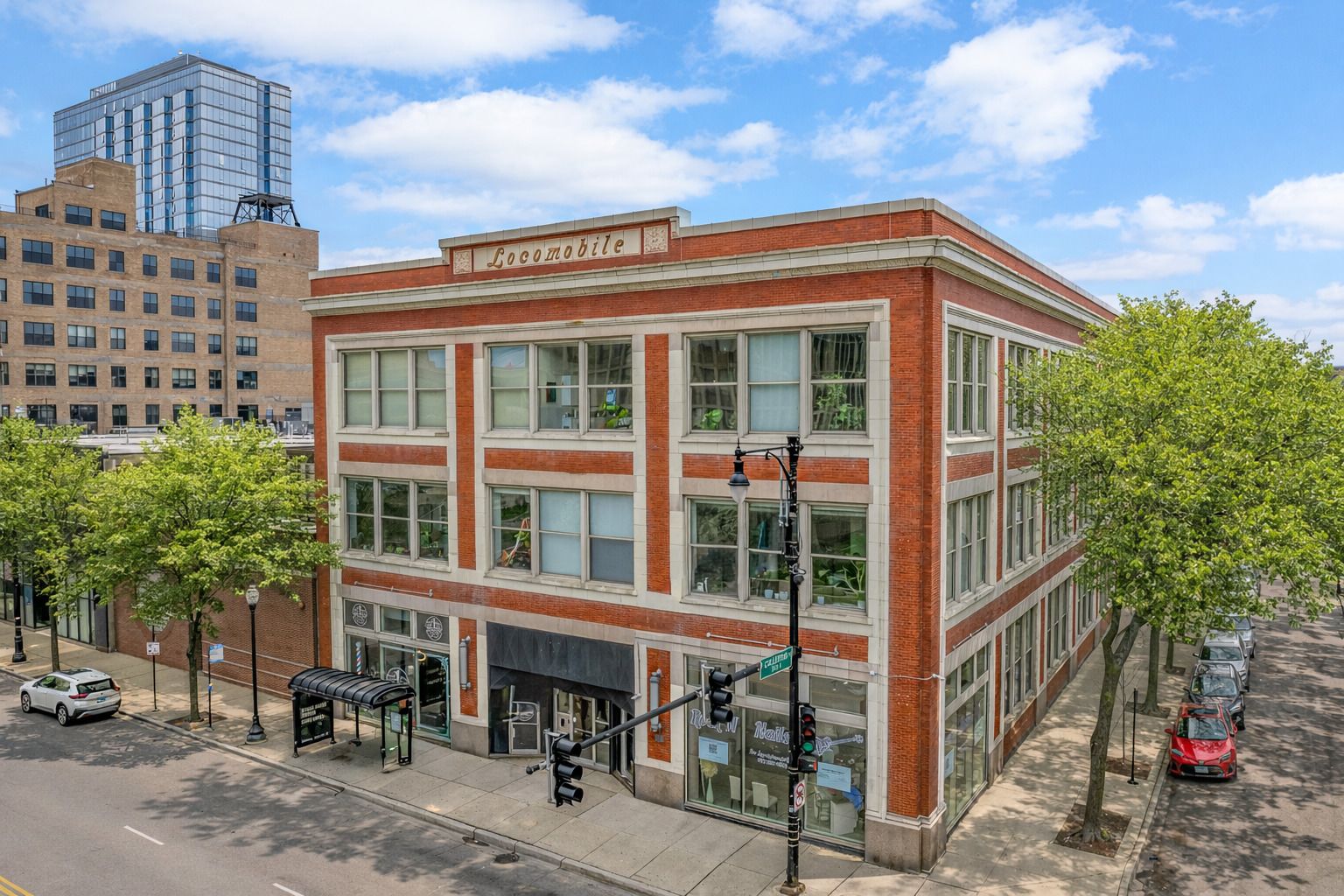 2000 S Michigan Avenue #210 — Chicago, IL 60616