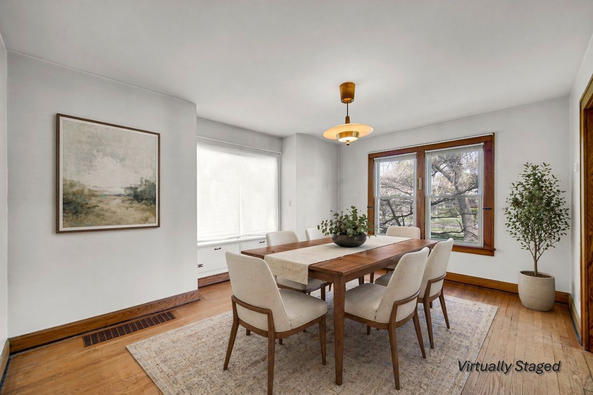 415 Elmhurst Street, Valparaiso, IN 46385