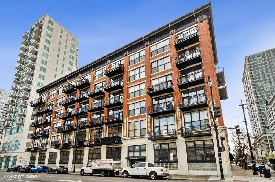 1601 Michigan Avenue — Chicago, IL 60616