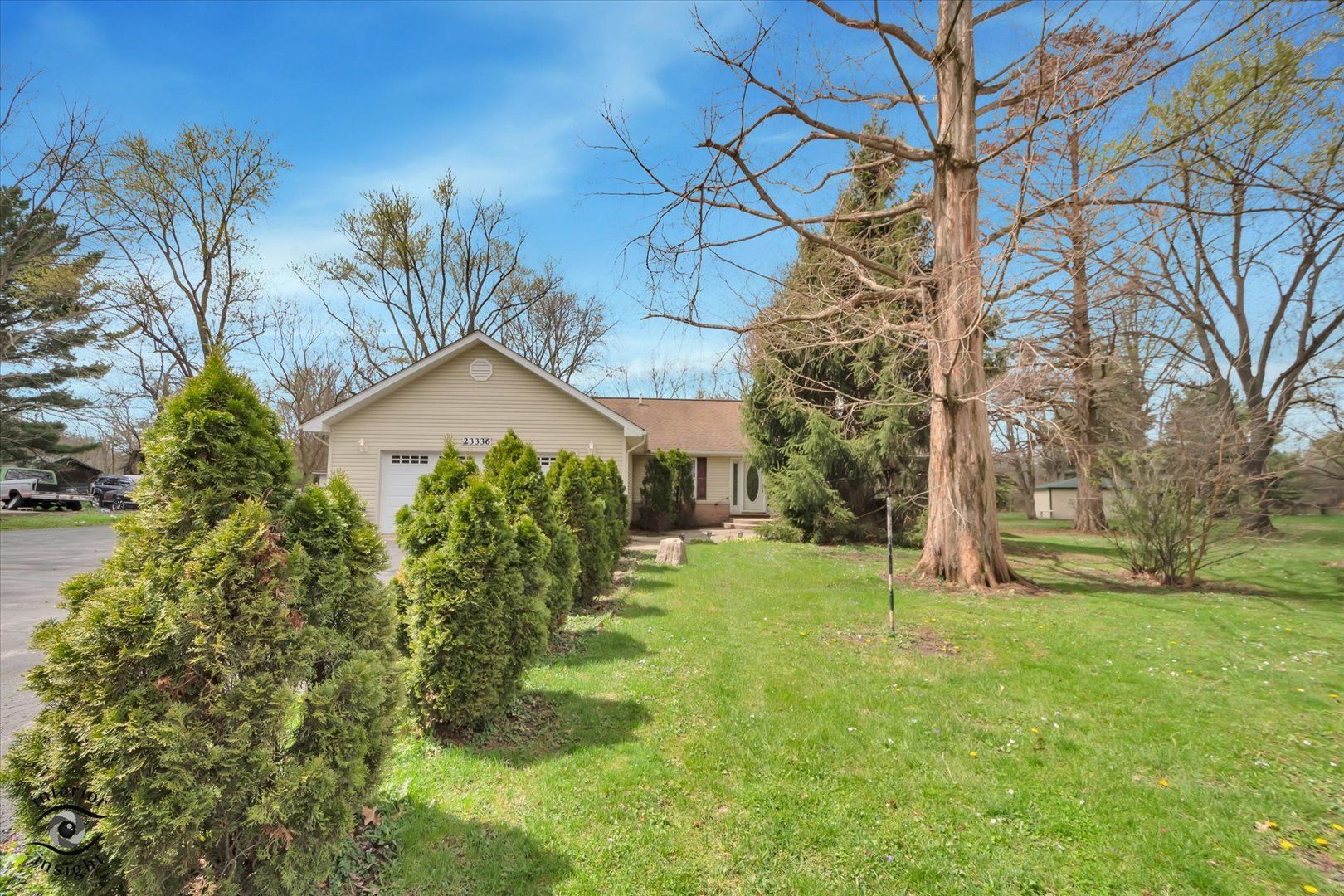 23336 S Kings Road — Steger, IL 60475