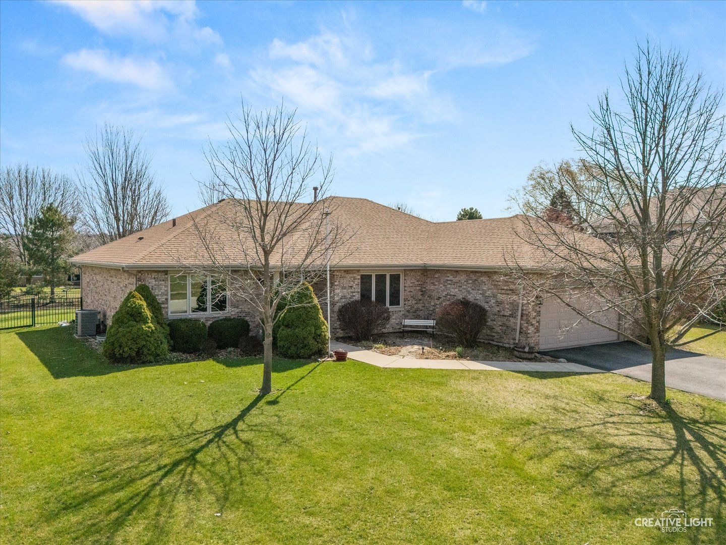 22123 Pembrook Drive — Frankfort, IL 60423